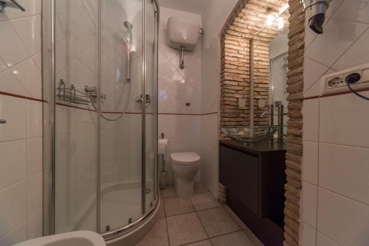 Relais Del Porto 2*